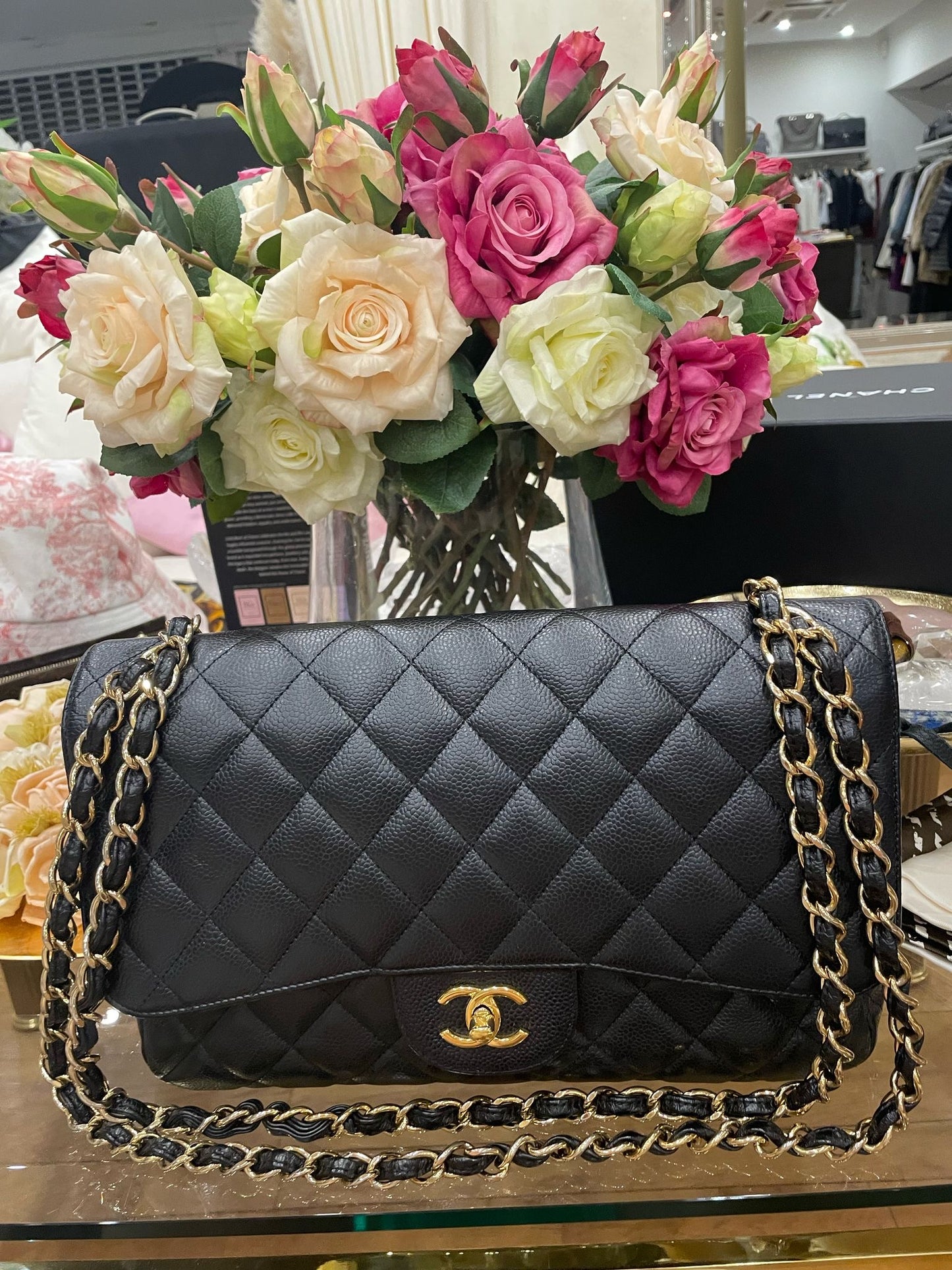 Chanel - Jumbo schwarz Caviar Leder