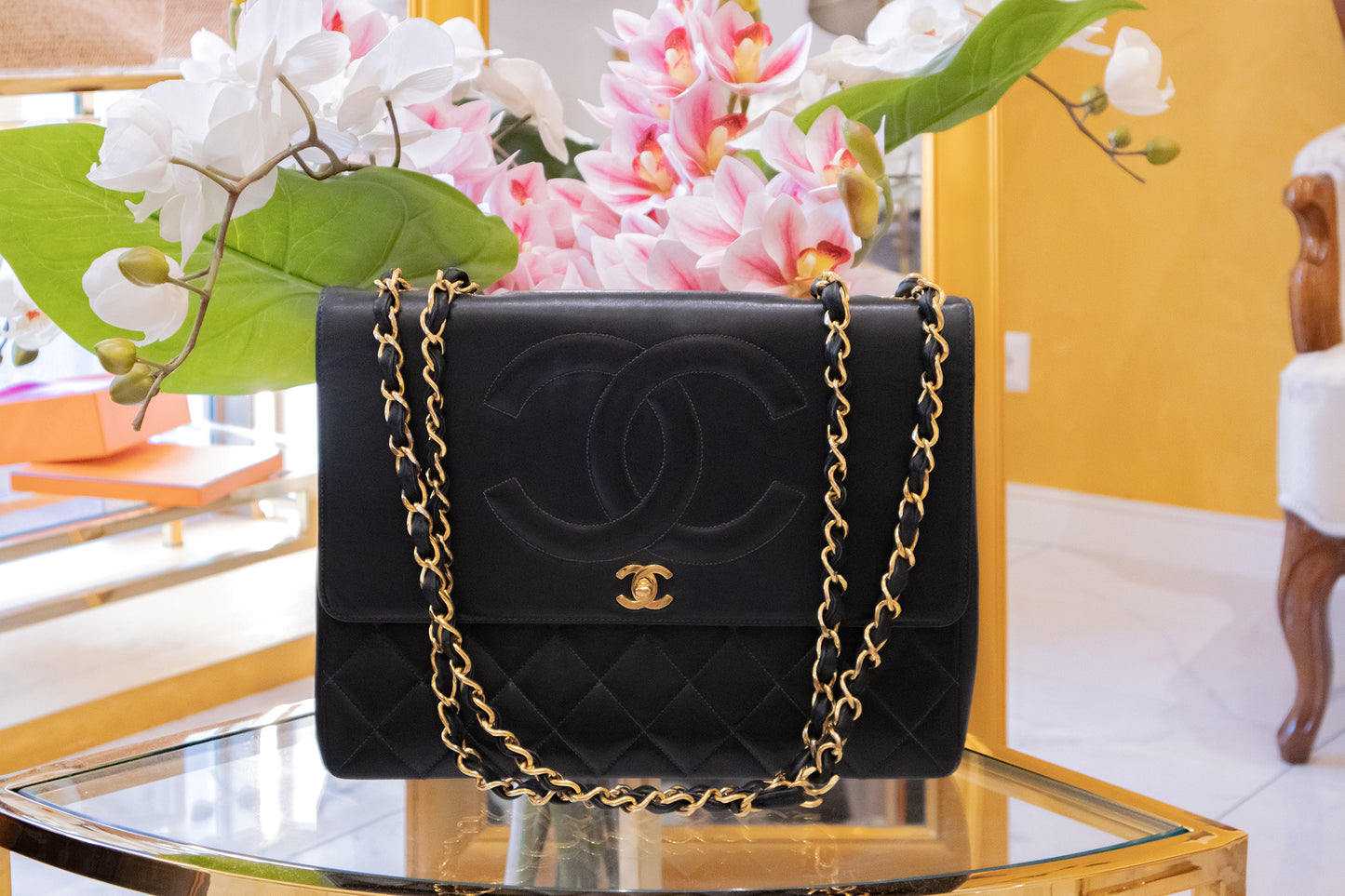 Chanel - Maxi Jumbo CC Umhängetasche Schwarz