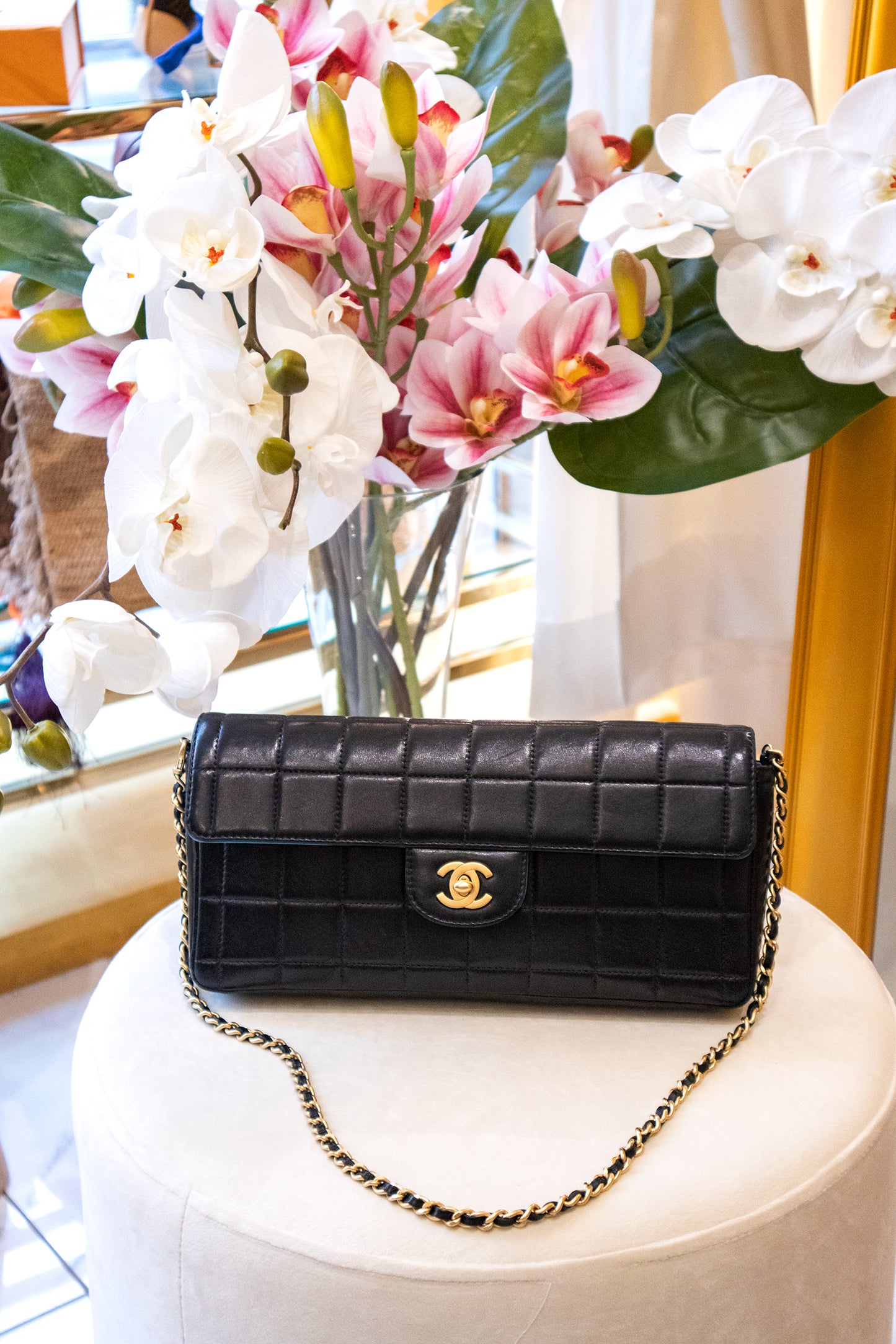 Chanel - Classic Baguette Tasche schwarz Goldene Hardware