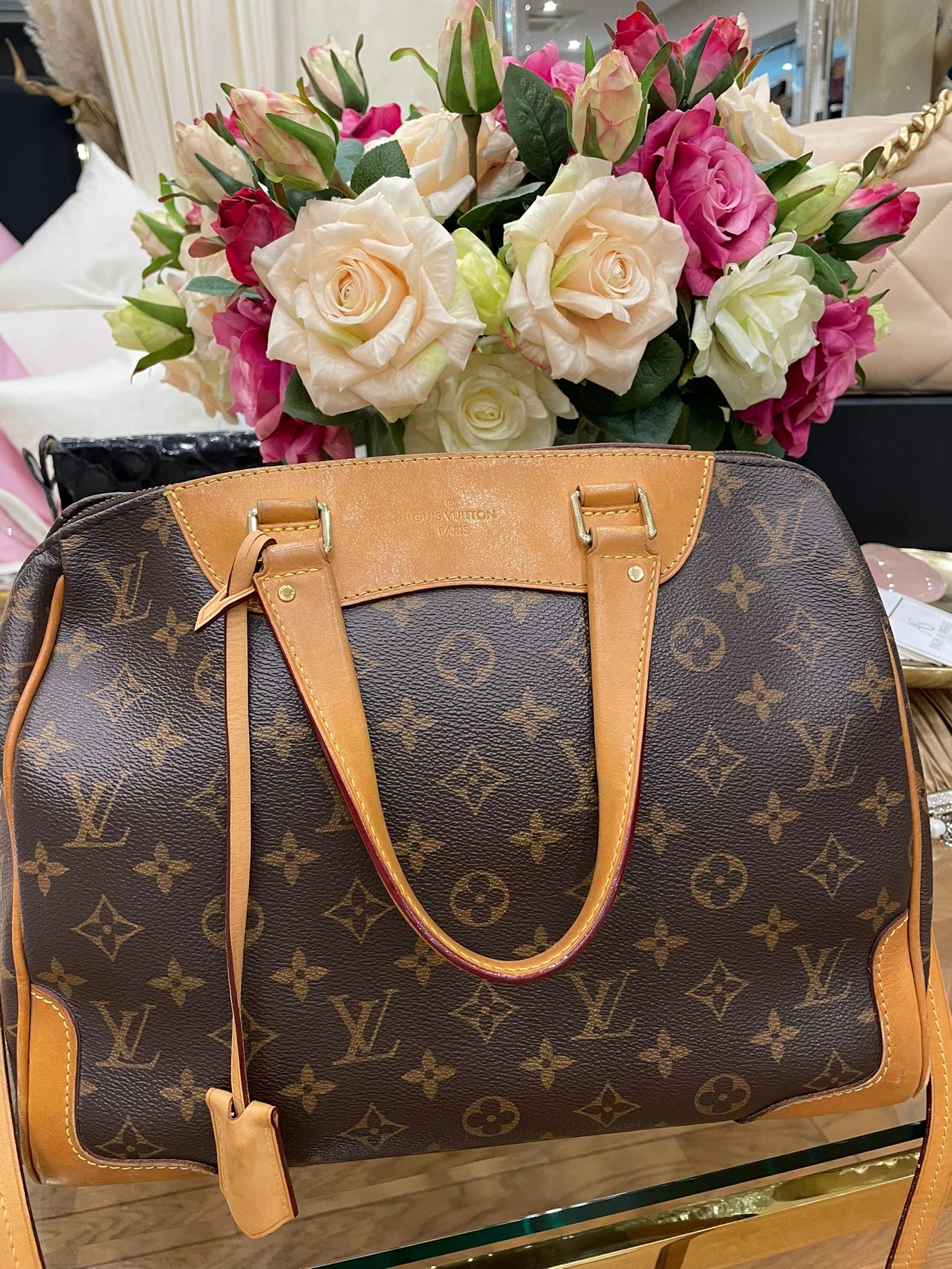 Louis Vuitton - Vintage Cross Body Bag Monogram Canvas