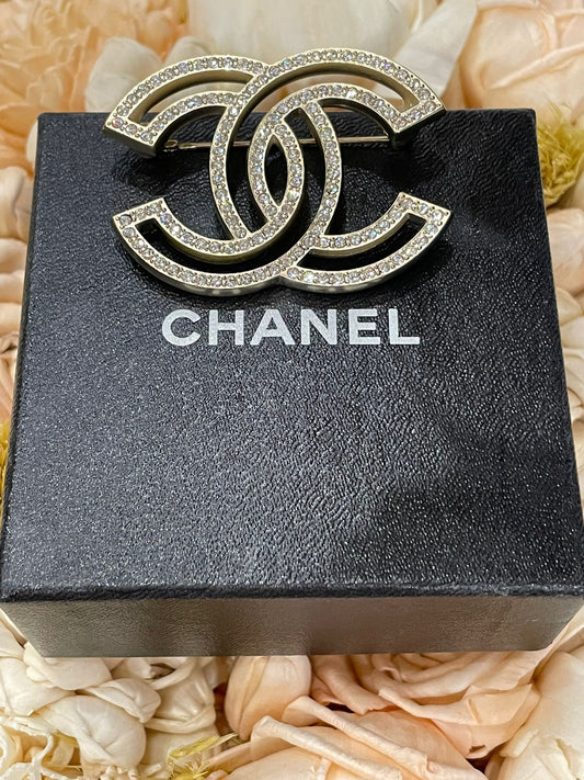 Chanel - CC Brosche glitzernd