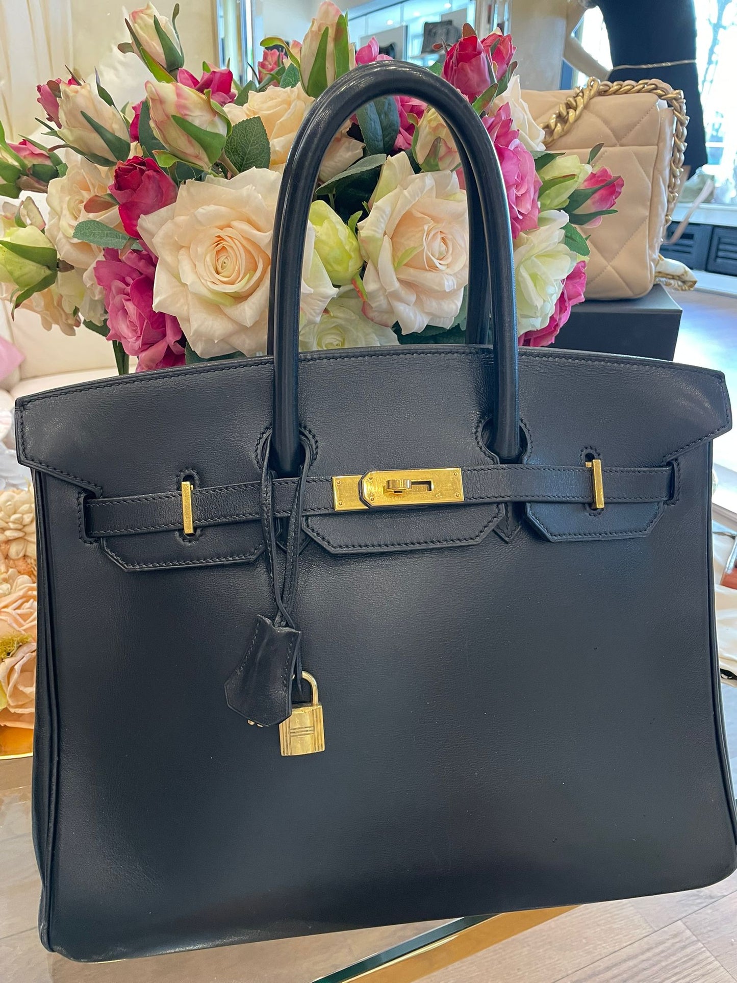 Hermès - Birkin Bag 35 schwarz Boxkalbsleder Goldene Hardware