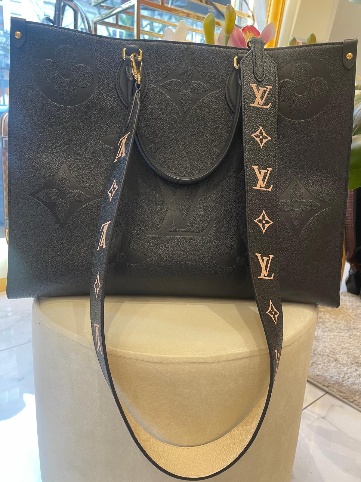 Louis Vuitton - Onthego Shopper schwarz Leder