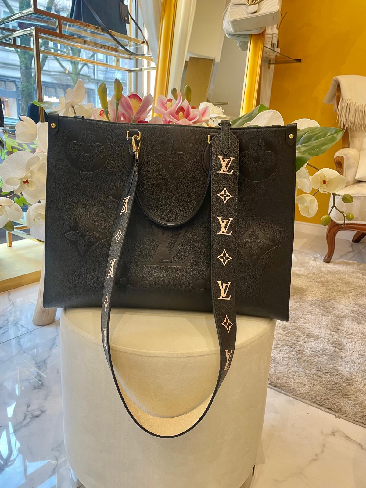 Louis Vuitton - Onthego Shopper schwarz Leder