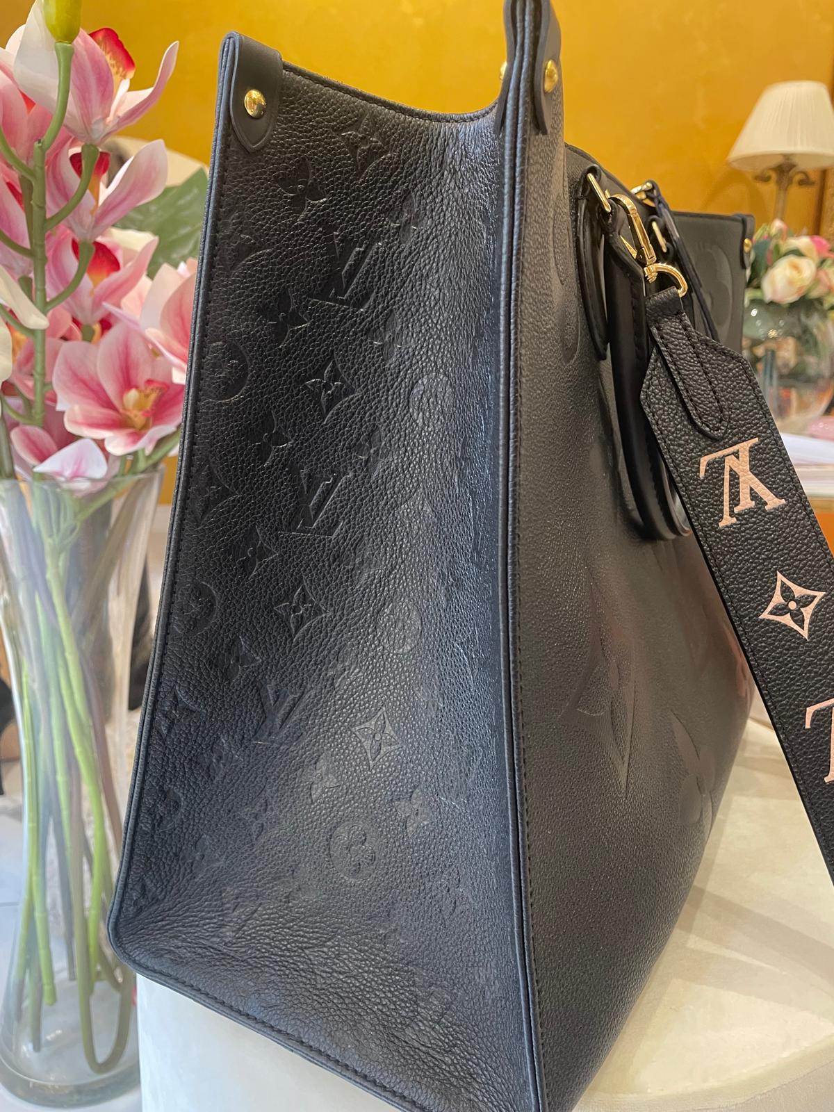 Louis Vuitton - Onthego Shopper schwarz Leder