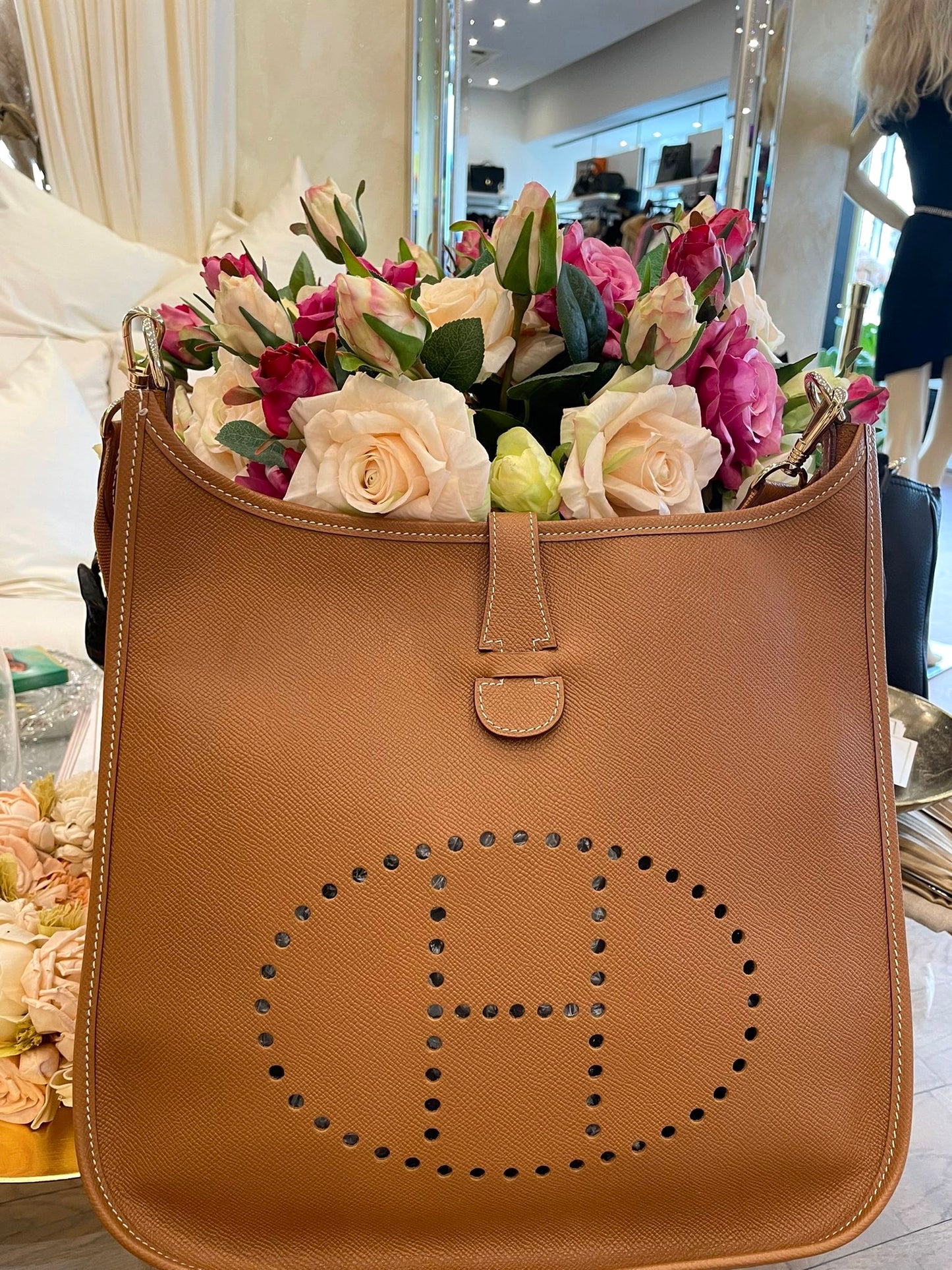 Hermès - Evelyne 33 Gold Epsom Leder